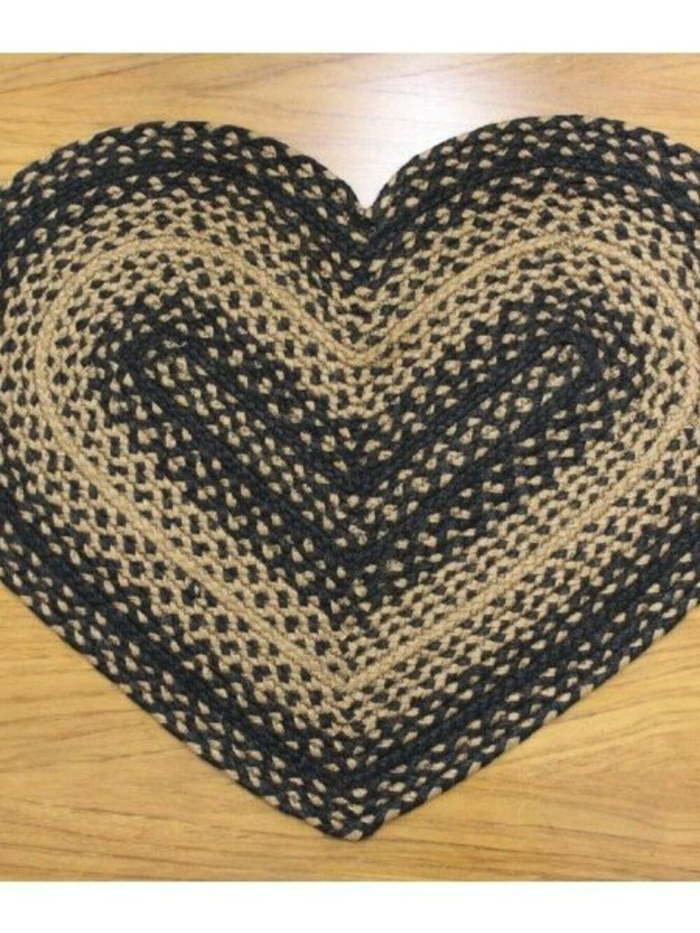 Heart braided Jute Black and Tan Rug